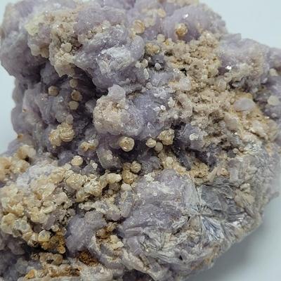 Stilbite and Fluorecent Calcite Cluster (B1-EL)