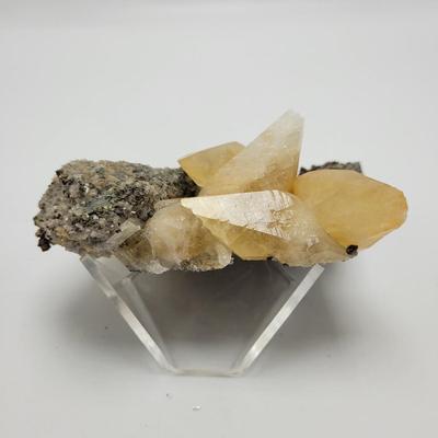 Vanadinite Clusters (B1-EL)