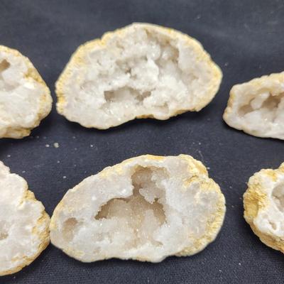 Collection of Geode Druzy (B1-EL)