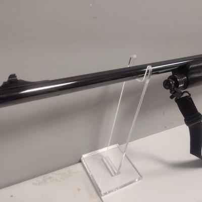 Browning Auto-5 'Light Twelve' 12 Gauge Shotgun with Strap and Ammo Holster 2-3/4" Shell 23.5" Barrel