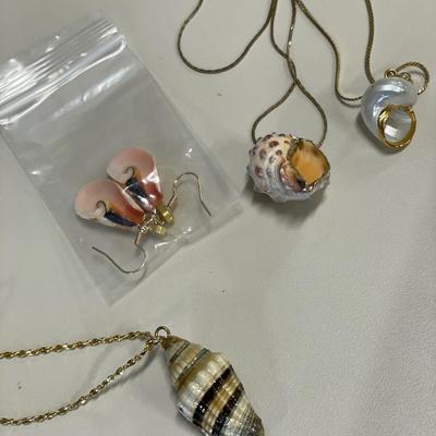 Sea Shells and shell jewelry