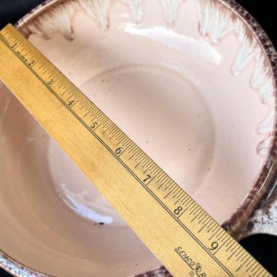 Lot 136 Vernon California Shadows Pottery
