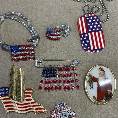 Holiday jewelry