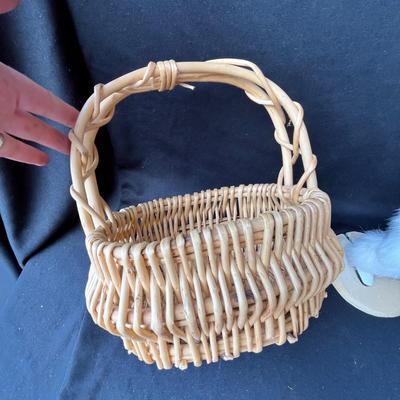 Lot 139 Basket & Artist made Kachina Doll