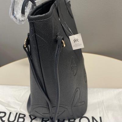 Ruby Ribbon hand bag and cover