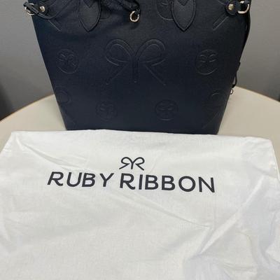 Ruby Ribbon hand bag and cover