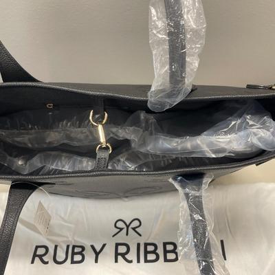 Ruby Ribbon hand bag and cover