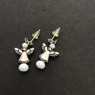 Sale Photo Thumbnail #106: Vintage Very nice Silvertone Christmas angel earrings. Please see attached photos.