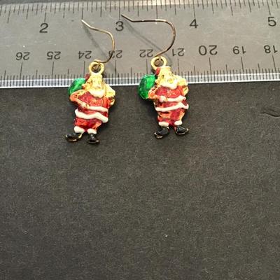 Sale Photo Thumbnail #108: Vintage Christmas, Santa Claus earrings. Please see attached photos.