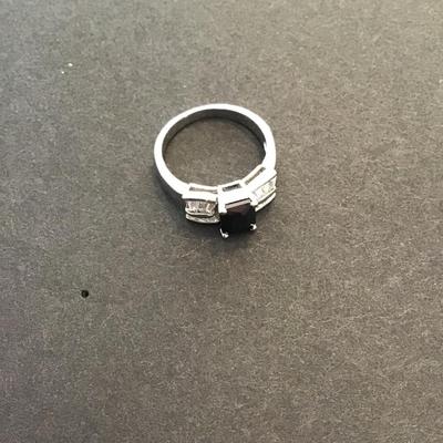 Sale Photo Thumbnail #135: Beautiful Silvertone cocktail dinner ring please see attached photos