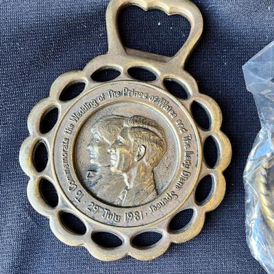 Lot 171 Belt buckles and medallion