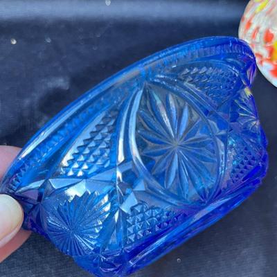 Lot 172 Art Glass Group