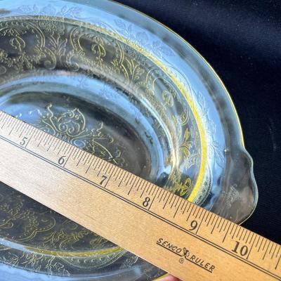 Lot 174 Depression Glass Horseshoe pattern veggie bowl