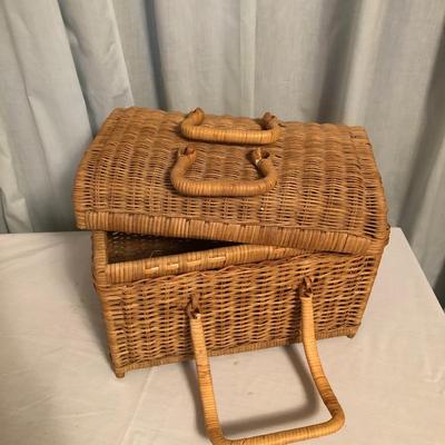 Sale Photo Thumbnail #39: Wicker basket with handles