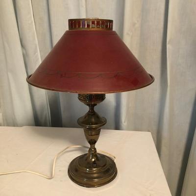 Sale Photo Thumbnail #52: Various electric table lamps