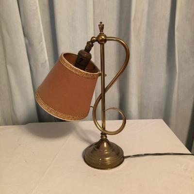 Sale Photo Thumbnail #53: Various electric table lamps