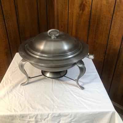 Sale Photo Thumbnail #59: Stainless steel chafing dish with lid