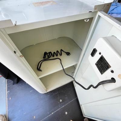 Lot 177 Westinghouse Roaster & Stand