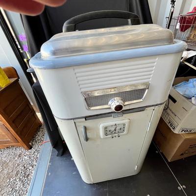 Lot 177 Westinghouse Roaster & Stand