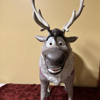 Disney Frozen 2 Playdate Sven Ride on Toy