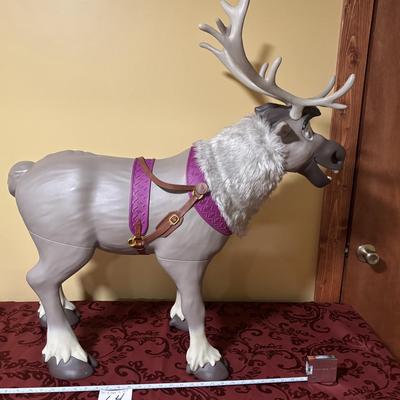 Disney Frozen 2 Playdate Sven Ride on Toy