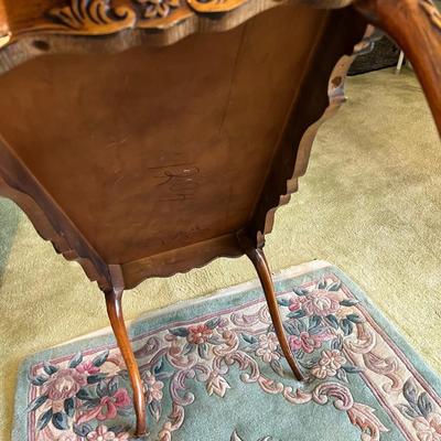 Lovely Little Walnut Coffee Table with a little Inlay and Glass Top.