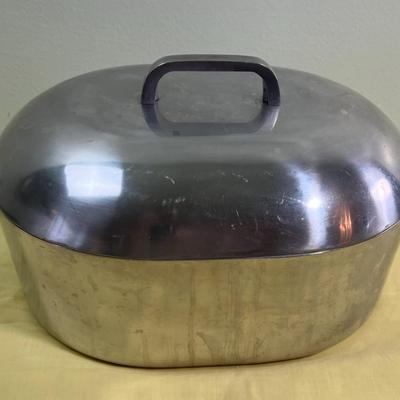 Aluminum Roaster with Lid, Forever Brand  1980's