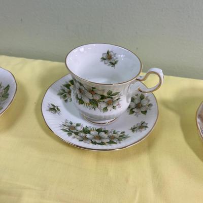 3 Bone China Tea Cups 