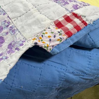 Darling Vintage Hand Tied Quilt