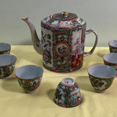 Lovely Antique Chinese Enamel Tea Pot with 7 cup TEA SET 
