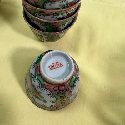 Lovely Antique Chinese Enamel Tea Pot with 7 cup TEA SET 