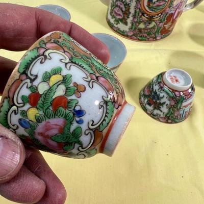 Lovely Antique Chinese Enamel Tea Pot with 7 cup TEA SET 