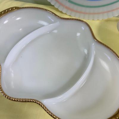 Anchor Hocking Milk Glass (3) Items