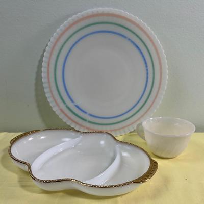 Anchor Hocking Milk Glass (3) Items