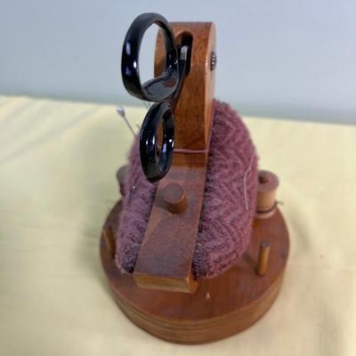 Just about the Coolest Pin Cushion Scissor Holder 