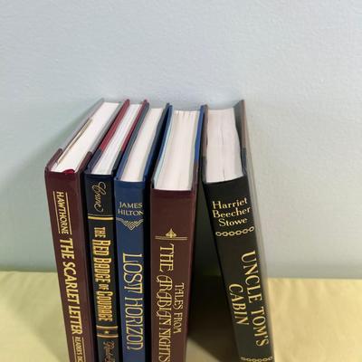 5 Reader Digest Classics Books 