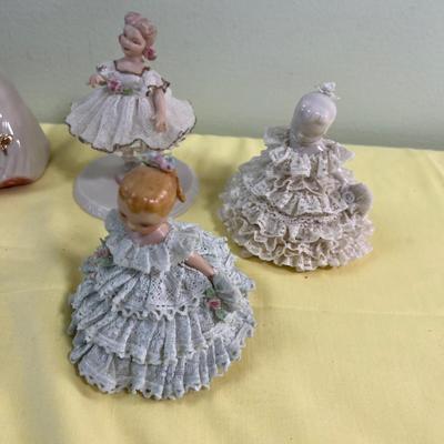Lot of Delicate Figurines Lace Smaller