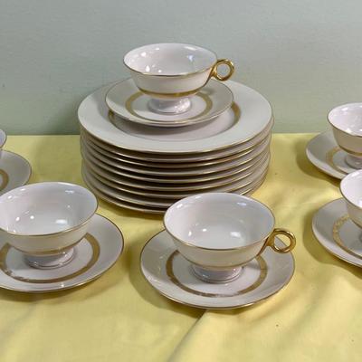 Gotham Made in America Gold Stripped Dessert Set Coffee Cup, Saucer and Plate 