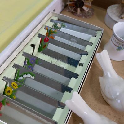 Miniature Do Das and Such Lot: Eggs, Birds, Napkin Rings , Mirror Name Plates