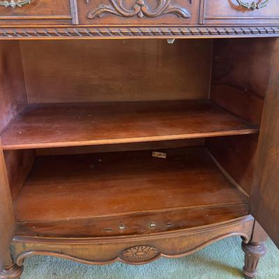 BERNHARDT Incredible Sideboard / Buffet  Mahogany Sheridan Style