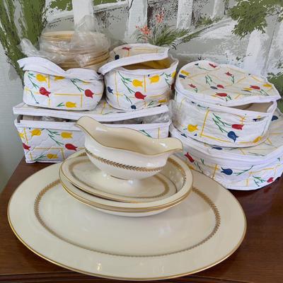 LENOX Fine China Pattern: Imperial Set Service for 8 Each setting is 6 piece place setting. 