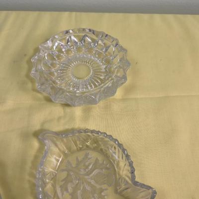 4 Glass Ashtrays 