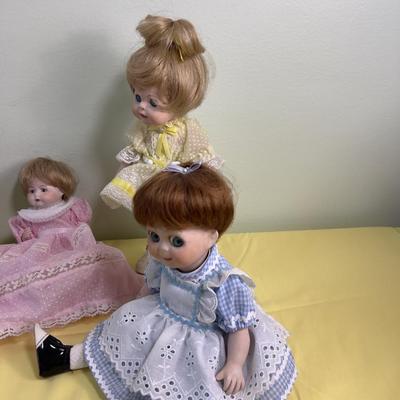 Large Collection of NICE Hand Crafted Porcelain Dolls 6 Total