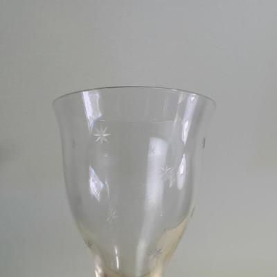 Etched Star Wine, Water, whatever (7) Glasses