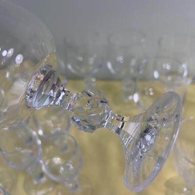 Crystal NICE 2 sizes; Small/ Regular PLUS Small Wine! 6 in each Time 3 Sets