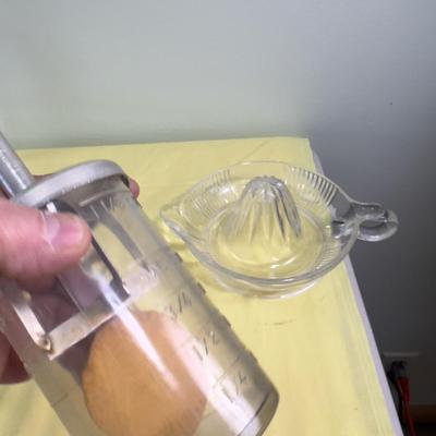 Vintage NUT CHOPPER and Juicer