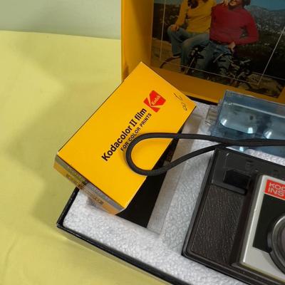 KODAK X-15F Instamatic Like NEW in Original Box. 