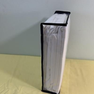 NEW White Queen Sheet Set 