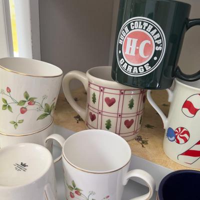 Lot of Coffee Cups 