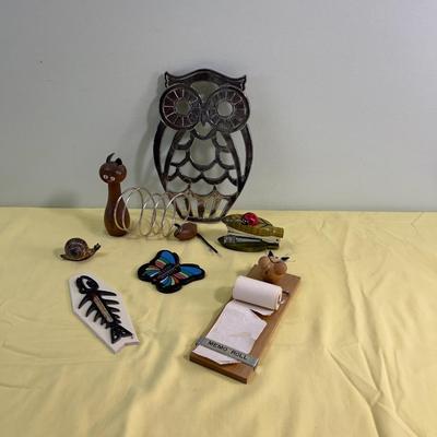 Woot Woot Lot: Owls, Cats, Lady Bug Stapler in Perfect Condition.  MCM House items COOL!!!!! 